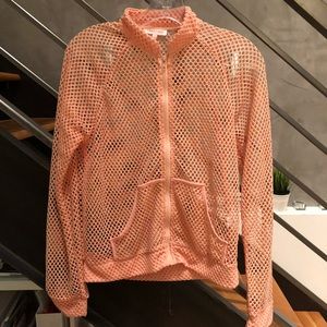 Nameless peach pink perforated zippy S